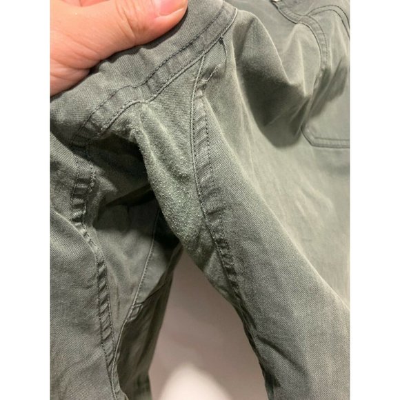 [SOLD] Arc'teryx Men's Bastion Long Hiking Shorts Size 38 Gray 12" Inseam - Picture 5 of 6